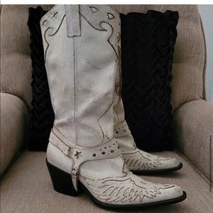 DISTRESSED LEATHER OFF WHITE COWGIRL BOOTS